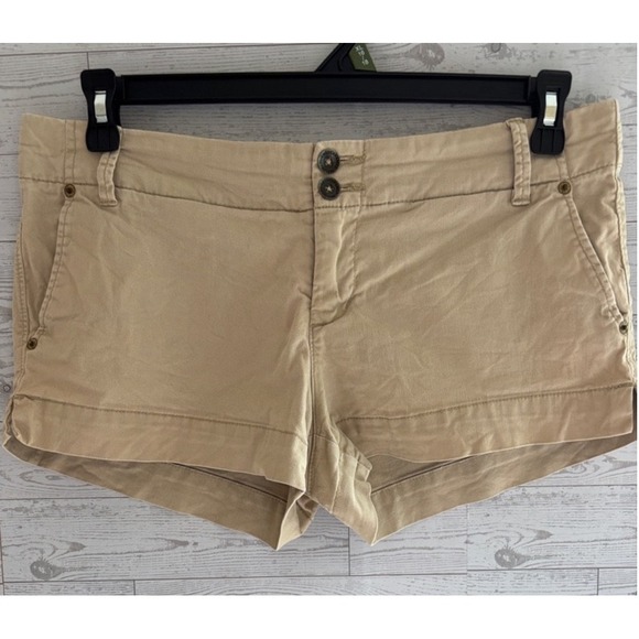 American Eagle Outfitters Pants - American Eagle Low-Rise Light Khaki Chino Micro Mini Shorts Vintage Y2K 2000s